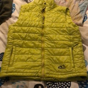 Morrow men’s yellow vest size Large